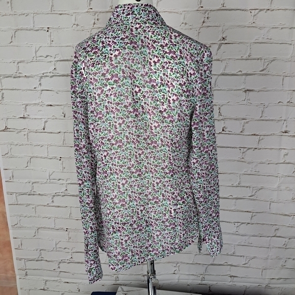 GUESS Los Angeles Floral Button down Shirt - Picture 6 of 11